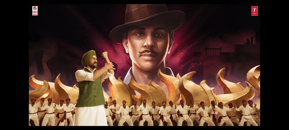 always_dasari9's tweet photo. Kutha Rampu anedi smalll word 😍🔥
Idi Na dream Full Length Role eppudo paduddo ❤❤
Charan anna dance 🕺🕺 🔥
@AlwaysRamCharan  
#RRRCelebrationAnthem https://t.co/IOgdg3NJ4P