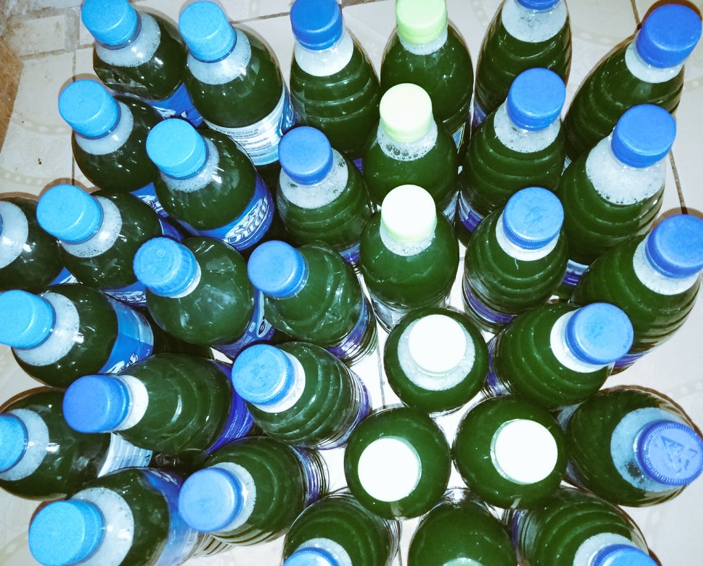 AbujaLandLady's tweet photo. Today's 2k Paid TweetHearts  💃💃
Was given a contract to supply Car Wash Liquid Soap 💃💃💃
#MyHandWork https://t.co/6pBg8OM7g3