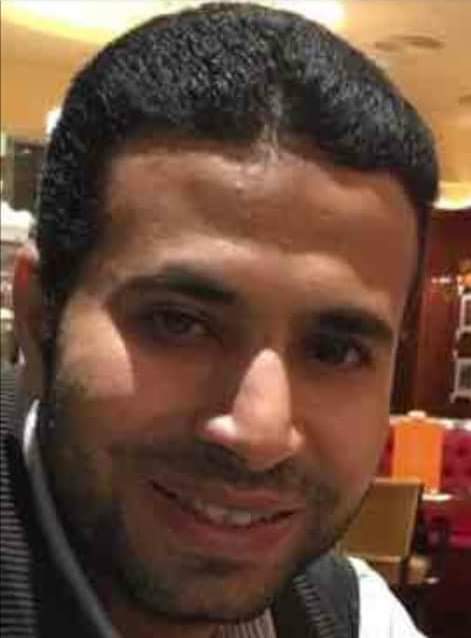 aymanabdelazizg's tweet photo. بعد غدا
يكمل يومه ال 1000 حبسا إحتياطيا ظلما بلا سبب
تم تدويره من قضية لأخري
فقط لأنه صحفي في قناة الجزيرة مباشر
��و كنت أعلم هذا لقبلت الأرض تحت قدميك حتى لا تعود إلى أرض الوطن 
#الحرية_لهشام_عبدالعزيز
#الحرية_للصحفي_هشام_عبدالعزيز
#الصحافة_ليست_جريمة
#نزيف_العمر_حبس_إحتياطي https://t.co/1aYBOA9EQ2