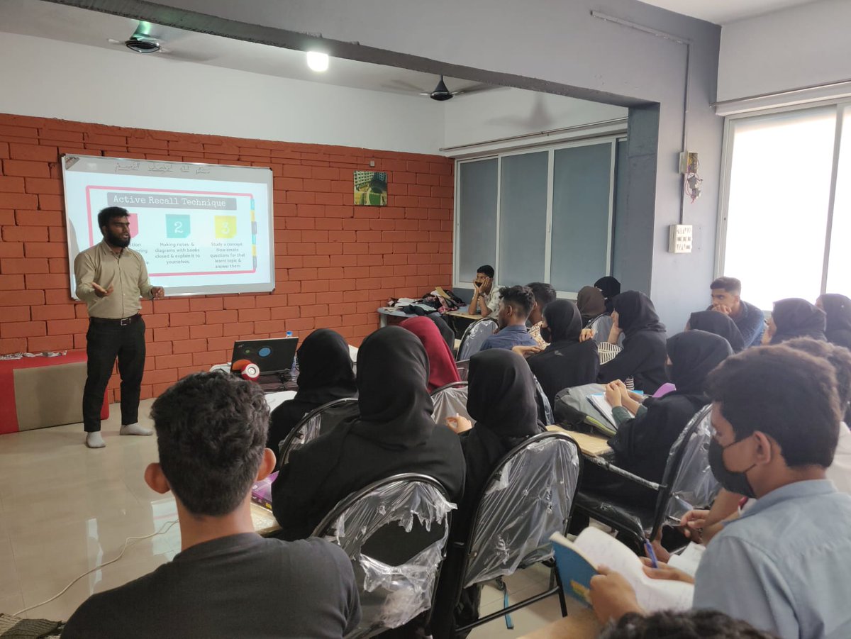 AccessKar's tweet photo. *Access india Karnataka chapter held a *Exam technique* session at *Knowledge hub* coaching center kaikamba b.c road Access India trainer Mr Nowfal interacted with the students , Access India bantwal incharge Nabeel knowledge hub manager mr Imthiyaz sha fuculties were present.. https://t.co/p0e7aOUQvy