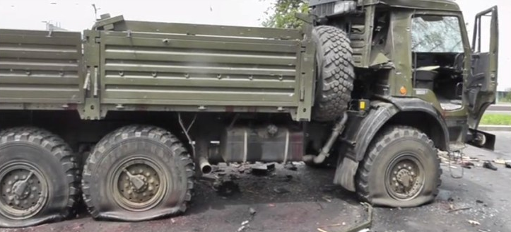 Aftermath of 40 Mile Convoy/13Because of the bad maintenance condition of Russian vehicles, some of those 200 trucks were not even able to start on the journey, and some broke down on the way. So maybe 150-180 trucks ARRIVED at Belarus-Ukraine border from each of 7 divisions