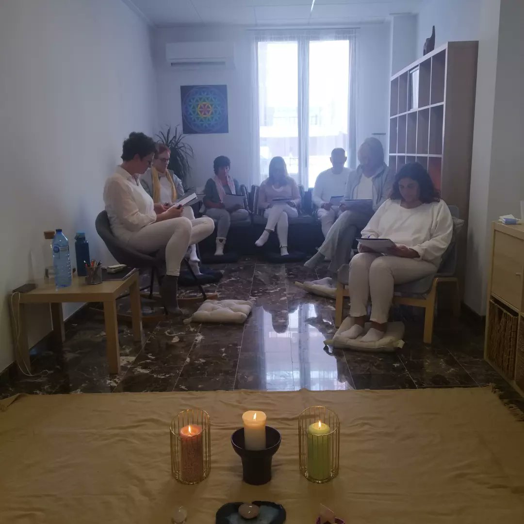 dondeberta's tweet photo. Reiki Nivel II ✨🙌✨
Un fin de semana muy especial. 
Gracias a tod@s por esta GRAN experiencia compartida desde el corazón! https://t.co/o7j2HUkycw