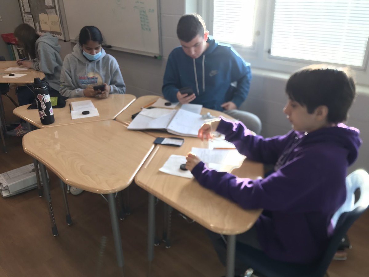 Sheridance321's tweet photo. Finding the volume of cylinders (Oreos) on Pi Day @tomkaz10 @McCordMiddle @Oreo @wcsdistrict #itsworthit #piday2022 https://t.co/zNN1pE7VN6