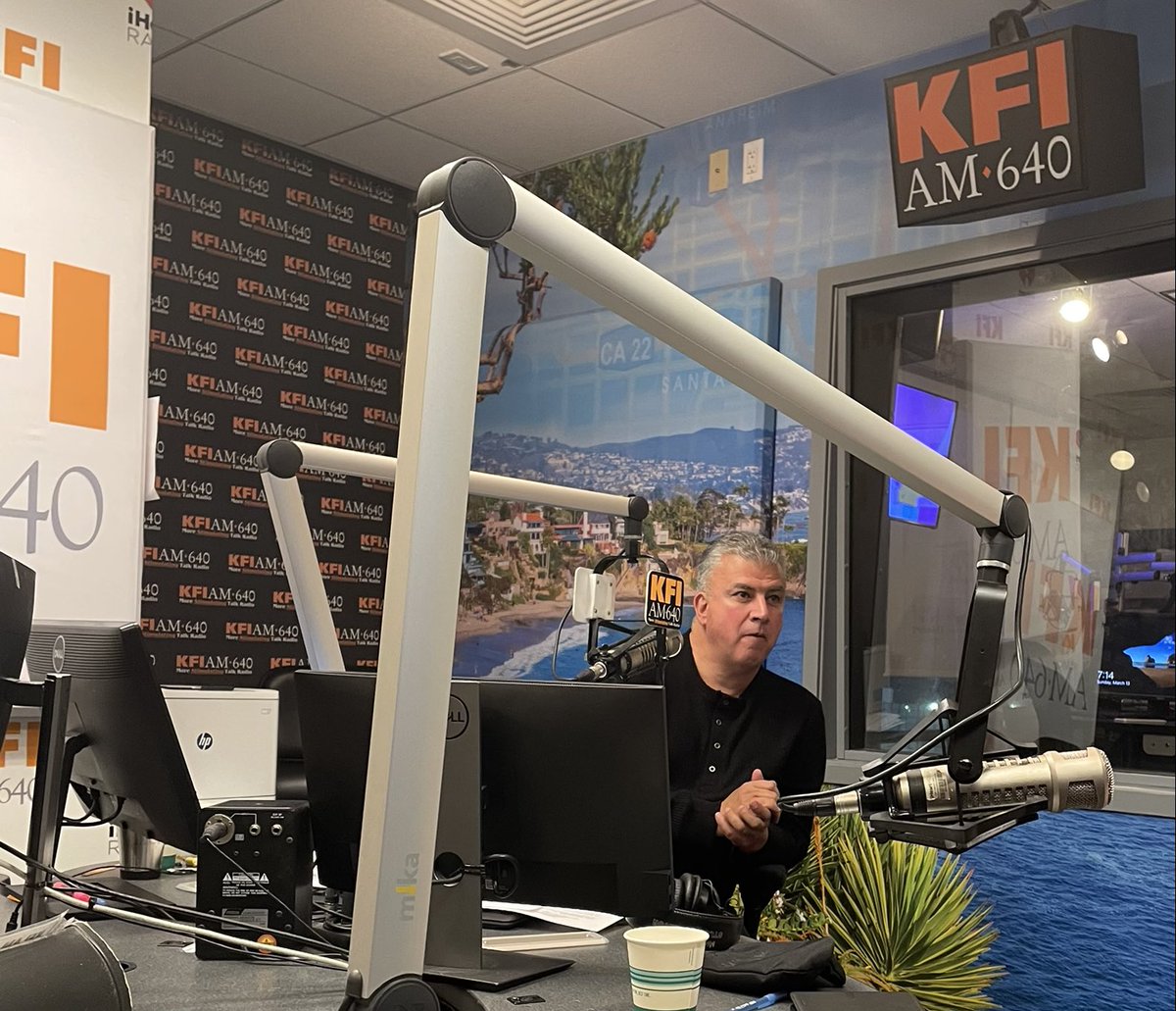 LASDJordan's tweet photo. I joined Sheriff Candidate Matt Rodriguez last night on AM Radio as he outlined his platform. The #KFIAM640 staff were gracious hosts. Vote https://t.co/RjlYQmm0tG #LosAngeles #SantaClarita #BeverlyHills #SanFernandoValley #Gendora #LASD #LAPD #PPOA #ALASD https://t.co/QloA2MwYvP
