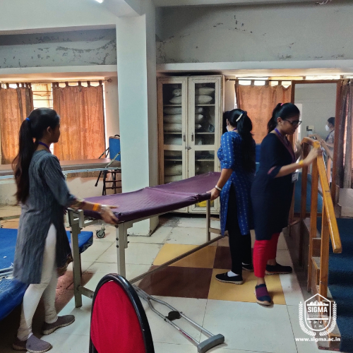 sigmauniindia's tweet photo. On March 11, #SigmaInstitutes commemorated #Maharaja #Sayajirao #Gaekwad 3’s 159th birthday in its constituent colleges and schools with #SwachhtaAbhiyaan. Here are a few glimpses from @Sigmaphysio

#CleanCampus @SwachhBharatGov @MyGovIndia @VMCVadodara https://t.co/uGHE1Qm2EY