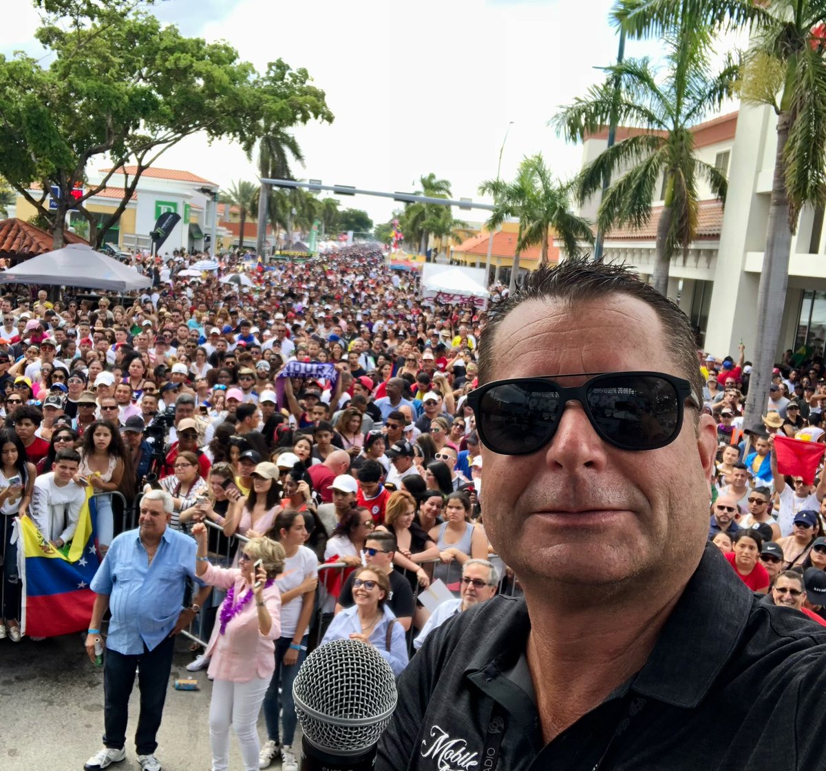 MOBILEMIKE_'s tweet photo. #MobileMike #CalleOcho #ThisIsHowWeDoIt #AnotherCrazyDay A marquee event of #CarnavalMiami, Calle Ocho Music Festival is the world’s largest Latin music festival in the nation. Stroll through 15 street blocks of #LittleHavana filled with musical stages, international food +more https://t.co/UqJtBEcjEn