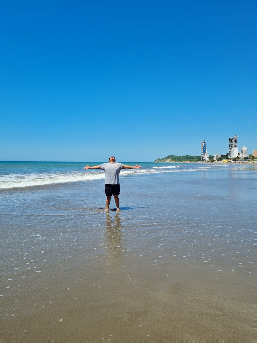 jlindao97's tweet photo. Provehito in altum 🌊
#Tonsupabeach🌴⛅️🐳
#Esmeraldas💚
#Allyouneedisecuador 🇪🇨
#Ecuadorlovelife
#Ecuador https://t.co/Rrp4Fq7CsO