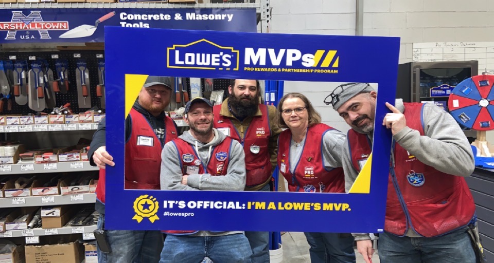 TylerSeijo's tweet photo. Getting ready for the Lowes Just 4 Pros event #PROMVP #LOWE4PROS #Lowes675 @Brandon73676211 @BlueBoxR1 @BenitoKomadina @JBBailey9 https://t.co/DILoaOxEOW