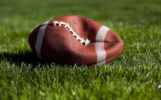 jacobdusseau's tweet photo. Guess @TomBrady missed his football. https://t.co/7o6vStO6Pg