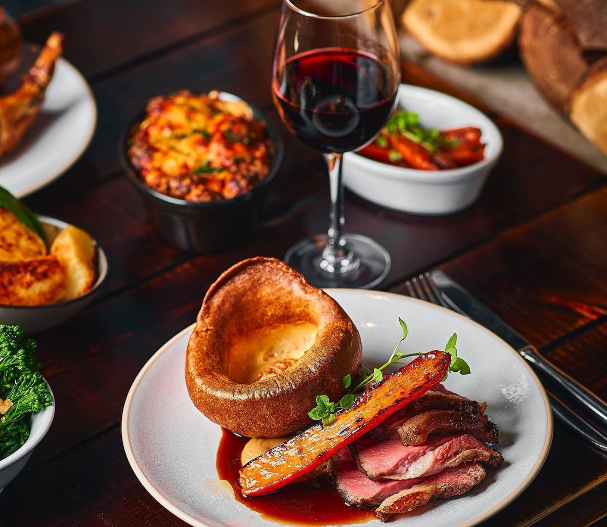 ExcelleMagazine's tweet photo. No such thing as a #Free lunch?
Think again... This April you can #win a three course meal for two at @thebeehivethorner from their stunning new menu. click below for your chance to win...
https://t.co/TYPAsxQ2Ai https://t.co/la8e1w9pUE