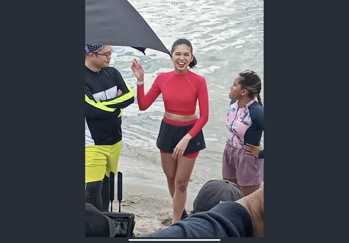 thereisanocean's tweet photo. She’s got ABS! #TapingDay #MaineGoals #MaineMendoza https://t.co/Q472VnzcWs