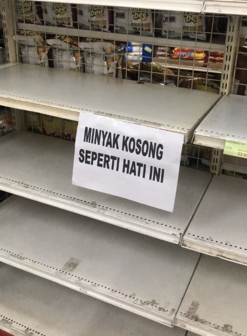 Pageblukasmara's tweet photo. apakah ada jasa refill hati? https://t.co/TcDeOjB9Pr