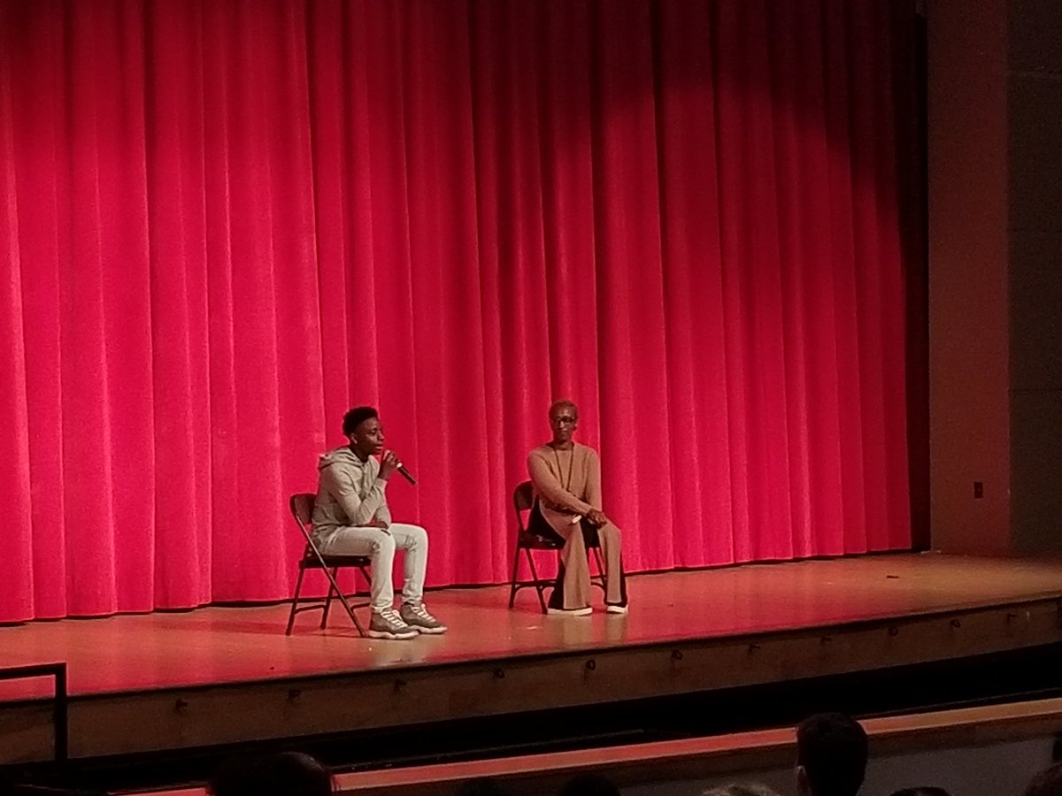 It was a blessing to not only listen to <a href="/keedronbryant/">Keedron Bryant</a> but to hear him inspire NAHS students &amp; teachers. Thanks Tamara Irving for organizing! #aps #advocacy #keedronbryant