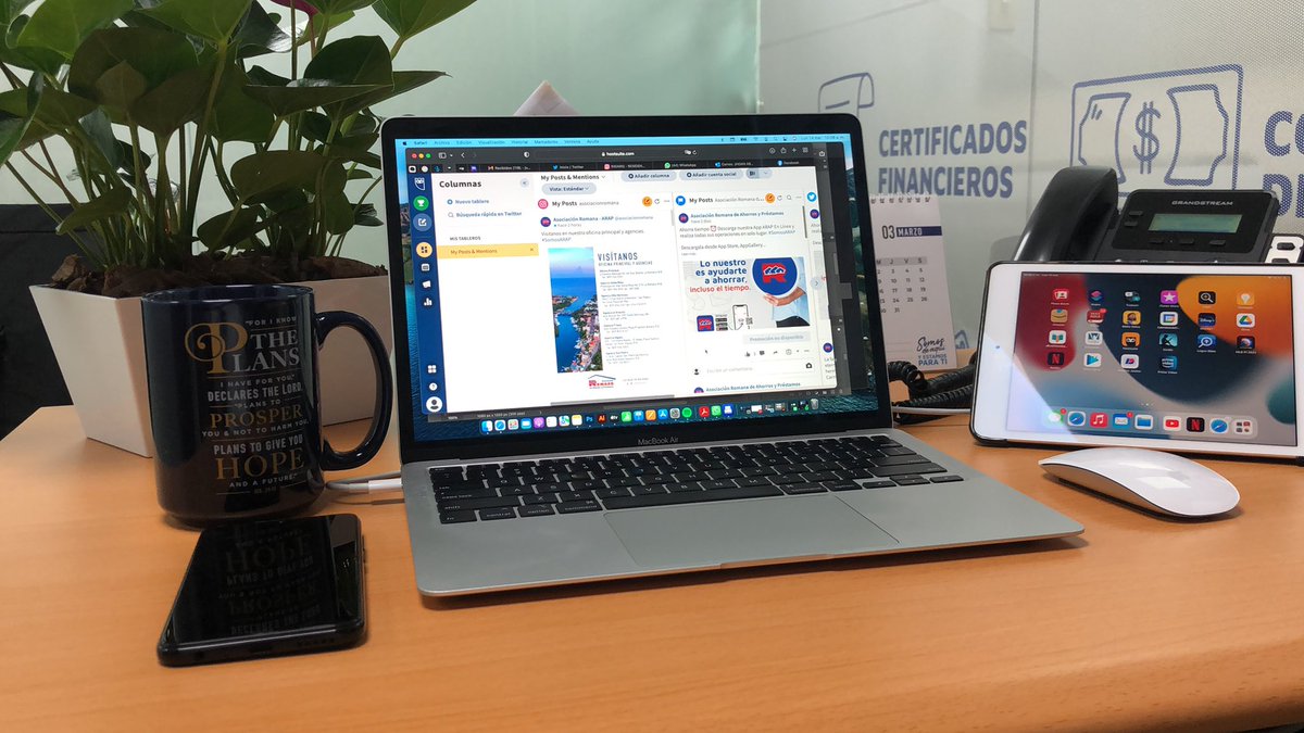 Arrancó el lunes 🙌🏽🎉 

En expectativa de lo que trae hoy el @update_rd con <a href="/antoniopuesan/">Antonio Puesán</a> en el <a href="/elpisodigital/">El Piso Digital</a>