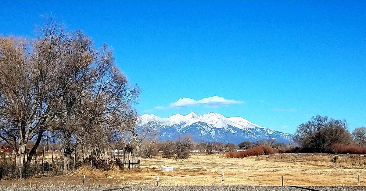 GlobalFiberPro's tweet photo. Postcard perfect, Monte Vista, CO. Contact us for a tour of our facility,  855.979.4367

#globalfiberprocessing #hempfiber #textiles #hempprocessing #hemphurd #naturalfiber https://t.co/3IZkRQv6D5