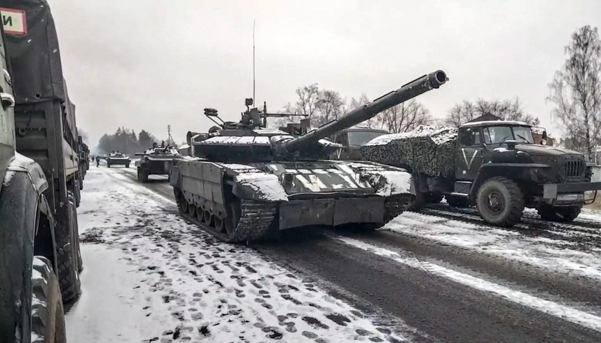 Aftermath of 40 Mile Convoy/25It takes JUST one day of fuel (2 million gallons) so that the 7,000 tanks and armored vehicles ALREADY 12 miles from Kyiv, can encircle Kyiv so Russia can lay siege to Kyiv - if there is not fierce resistance in those suburbs. Day 1 or Day 2-3