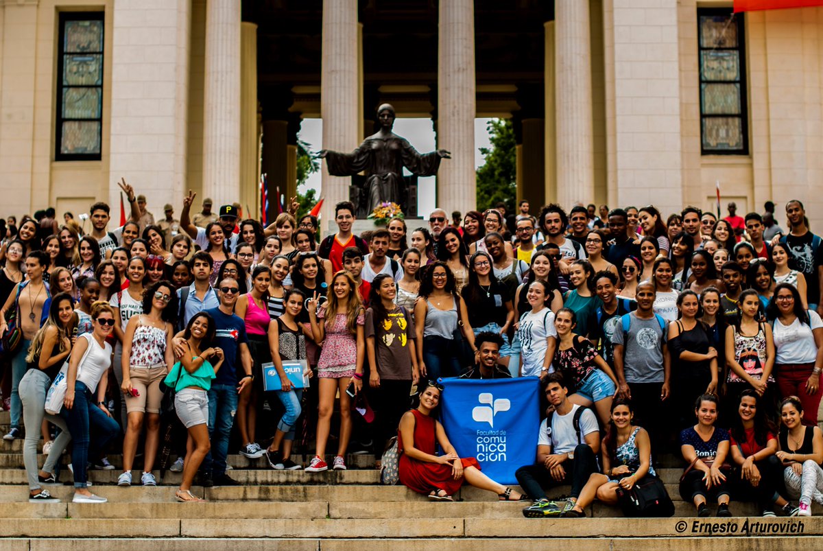 UdeLaHabana's tweet photo. Muchas felicidades a todos los trabajadores de la prensa en nuestro país. En especial a todos los estudiantes, profesores y egresados de la @fcomUH 

Muchas felicidades !!!  🎉 🎊

#SomosUH #Cuba #UniversidadCubana #SomosFCOM 
@CubaMES @nicado3 @SaladrigasHilda @uhcuba https://t.co/ISFDMHaSZh