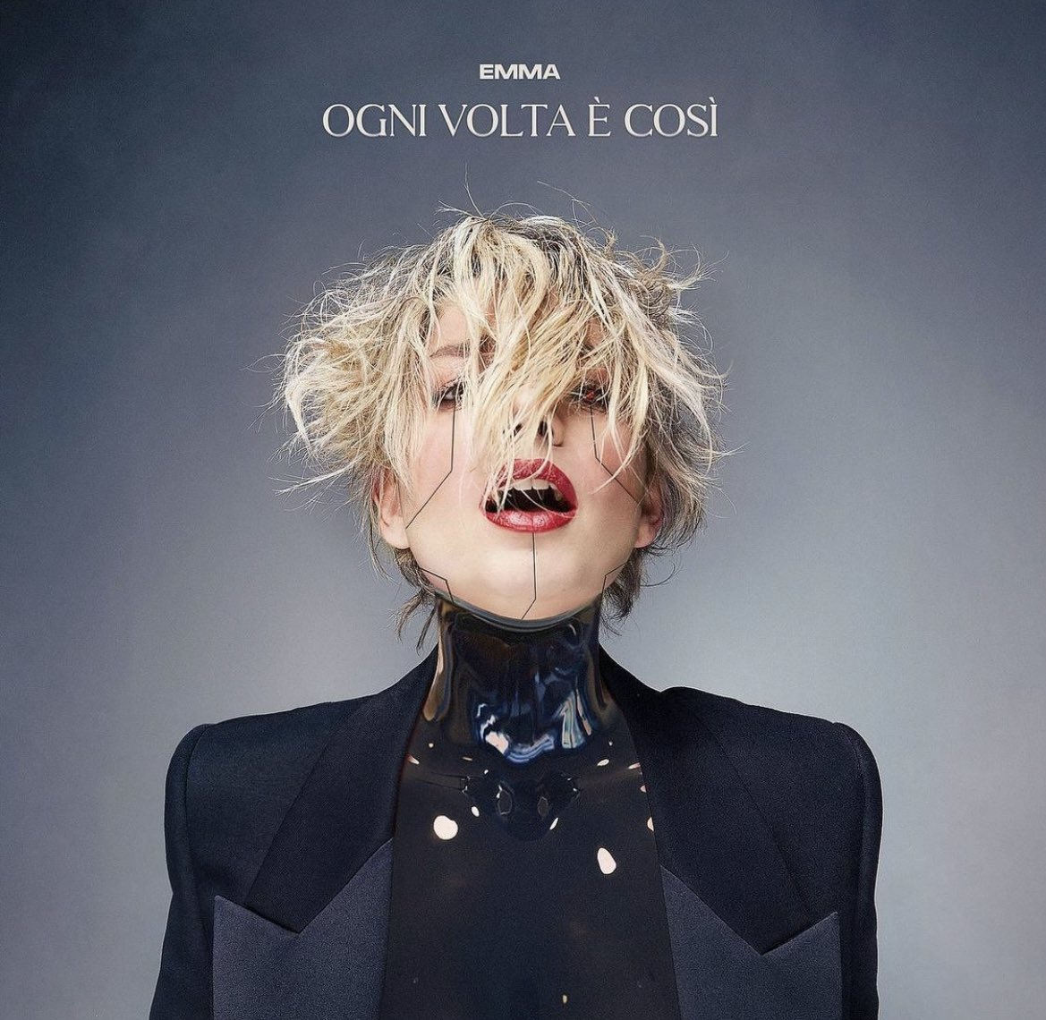 CrewBrownOF's tweet photo. #OgniVoltaÈCosì è disco d’oro! 📀
Complimenti @MarroneEmma! ❤️ https://t.co/kFl6DEv88l