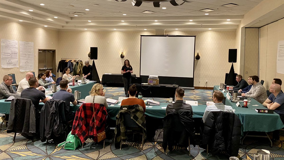 evanbrayshow's tweet photo. Great to be able present and train in person again. Our @reginapolice members have regular training/conversations where job performance is enhanced and equally as important, the frontline members are able to help us understand their challenges! #positivestepsforward #learning https://t.co/XeXP7jR7BR