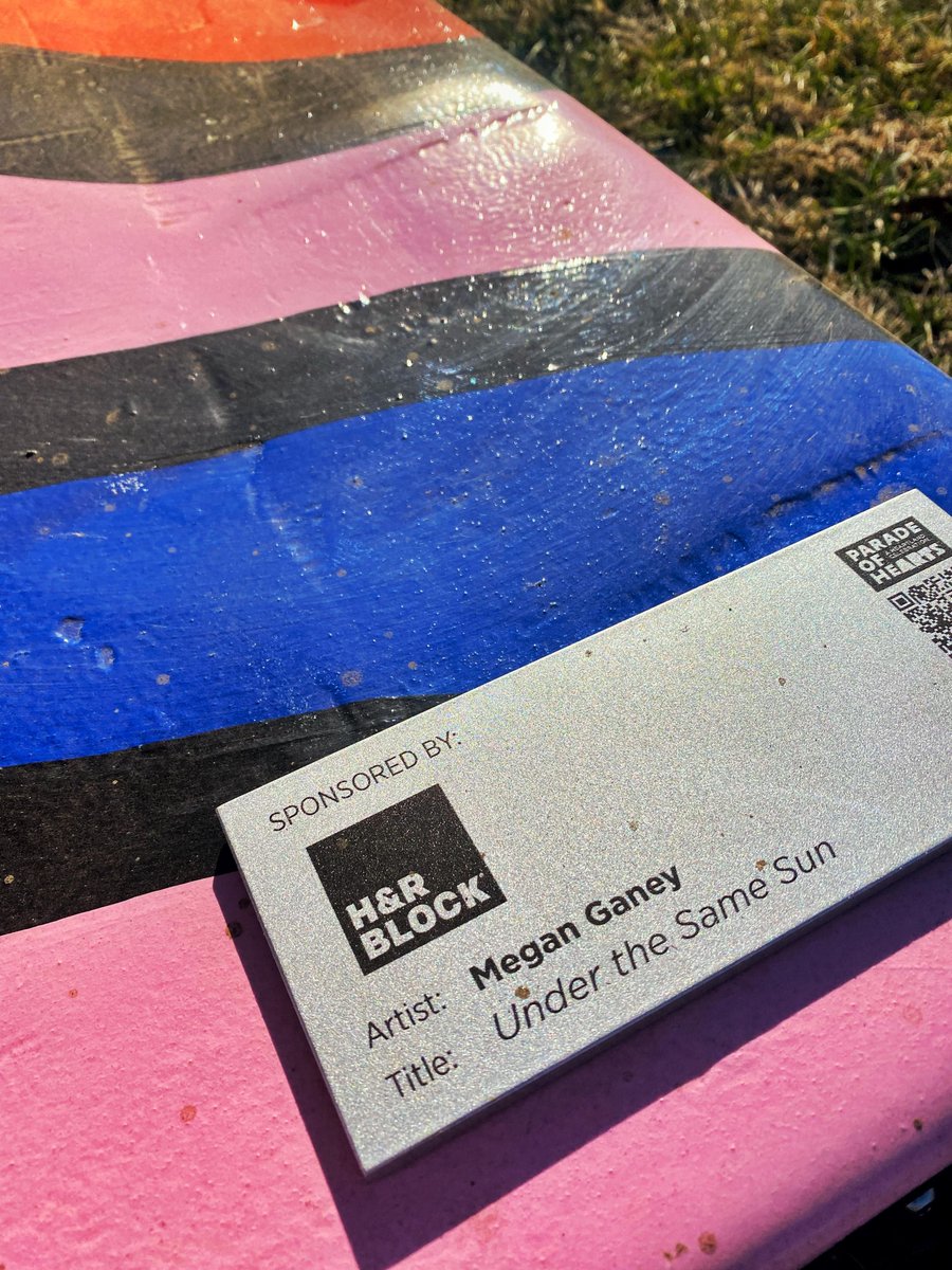 HRBlockNews's tweet photo. .@HRBlock is proud to support “Parade of Hearts,” an art experience that energizes the local economy, boosts tourism, and revitalizes retail and service sectors while raising funds for local nonprofits. 
 
Our heart, “Under the Same Sun,” is by artist Megan Ganey. @ParadeofH https://t.co/V9GInKlcDK