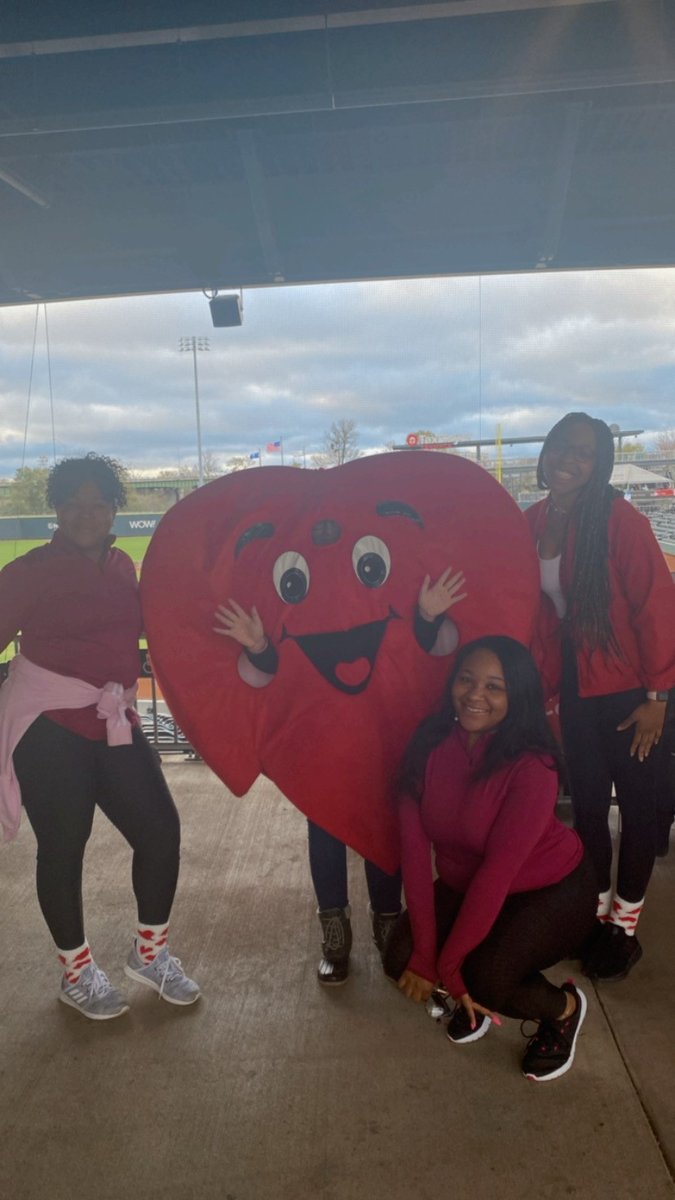 PattersonBrown_'s tweet photo. Our team had such a fun time at the American Heart Association's CSRA Heart Walk! ❤️

The Go Red for Women campaign is still ongoing, and our very own CEO is a nominee! We would love your support - please visit https://t.co/qIFTdlUg4t

#CSRAHeartWalk #WomensHistoryMonth #csra https://t.co/p997NpdcwI