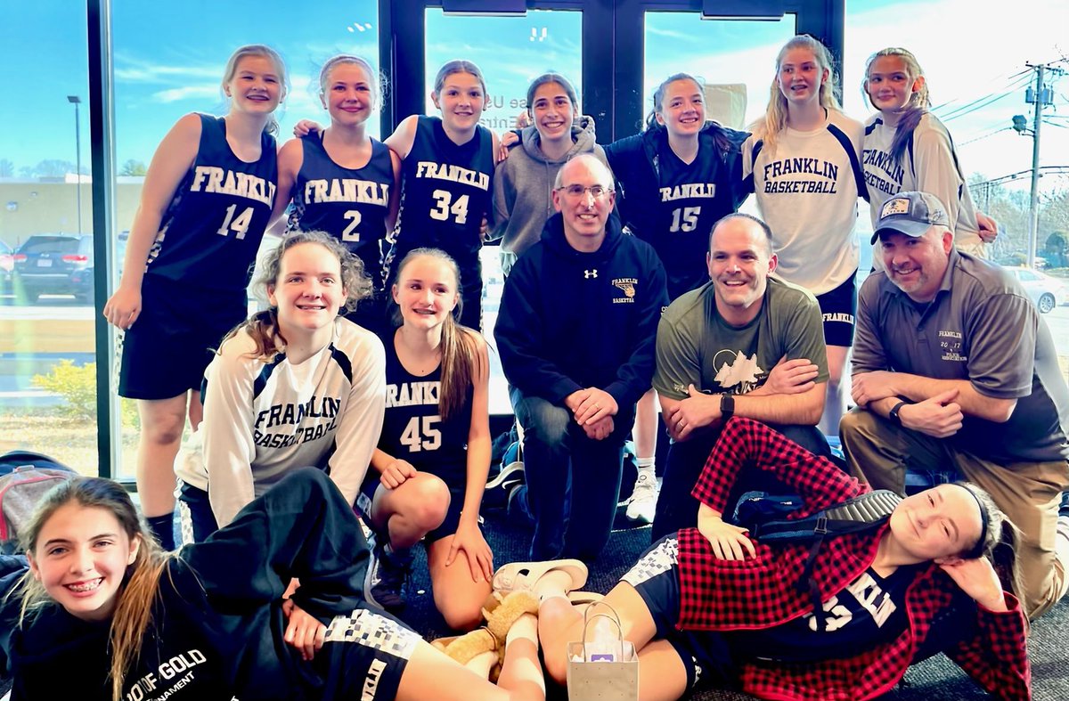 metrofranklin's tweet photo. Is there anything better than ending your FBA Metro career with a Championship win????  Congrats @TimOneil56 and the 8th grade girls on winning the D4 Championship. Incredible way to end your FBA careers and could not be happier for all of you. #FBAPROUD. https://t.co/SFxpbPG2MX