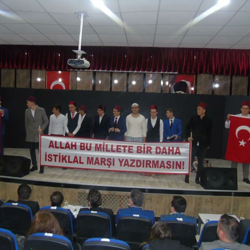 SehitNaci's tweet photo. Okulumuz Şehit Yasin Naci ağaroğlu Anadolu İmam Hatip Lisesi ve Hasan Özdemirci Kız Anadolu İmam Hatip Lisesi tarafından hazırlanan 12 Mart İstiklal Marşı'nın kabulü ve Mehmet akif'i anma programı ilçemiz protokolü ve öğrencilerimizin katılımıyla gerçekleştirildi. https://t.co/Yfph9vPrku