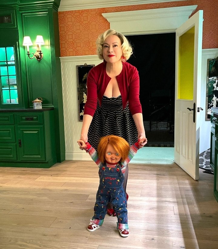 archiesrcnnie's tweet photo. new #Riverdale still! betty, when she realizes her baby has the serial killer genes. one more day before season 7 premiere. Only on The CW 💋🎪🔥🔪💔🧨👗🎭👨‍🦰💍👱‍♀️🌪🤱 https://t.co/ympMGyW4nn
