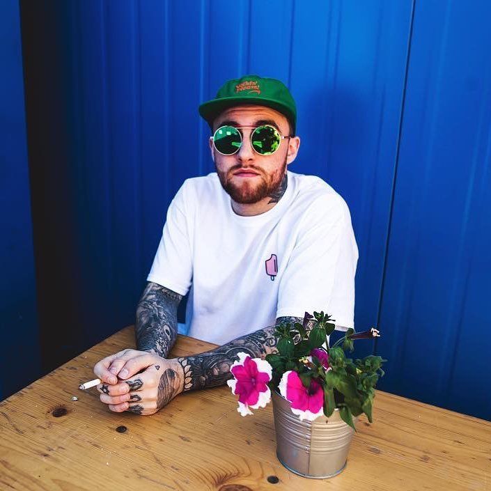 _c_l_o__'s tweet photo. Happy Mac Miller Monday https://t.co/6IlzIsNFCD