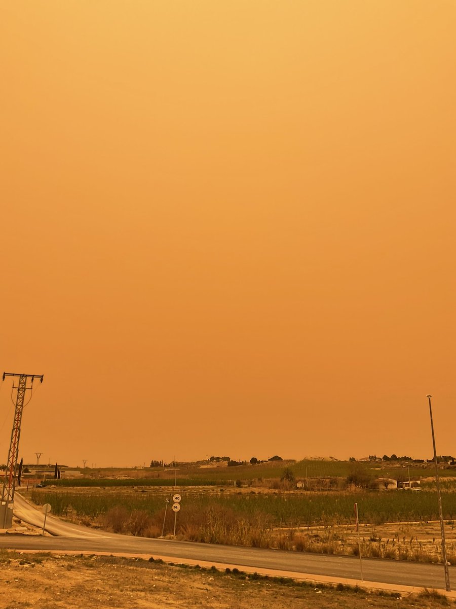 Acho, ¿quién ha puesto el filtro naranja en Murcia?