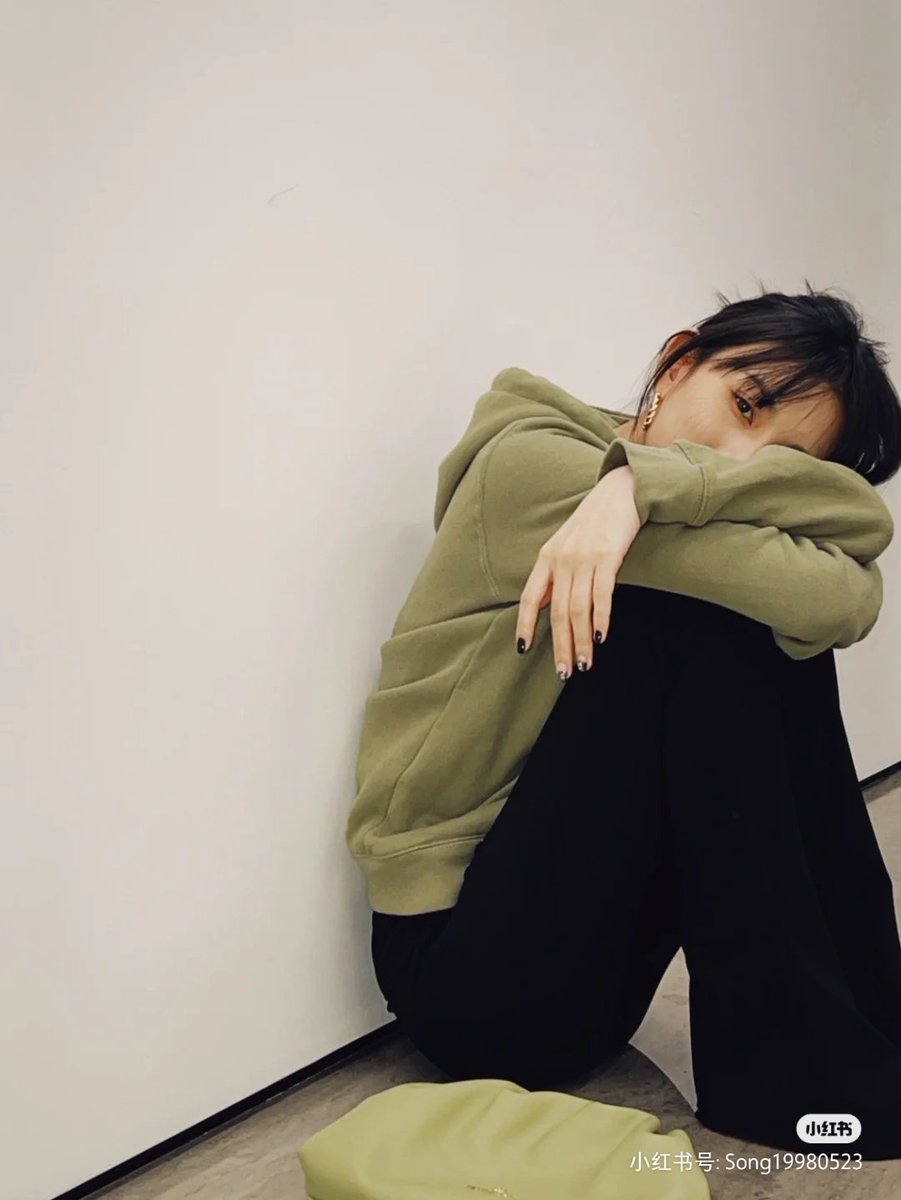 Song Zuer 宋祖儿 tweet media