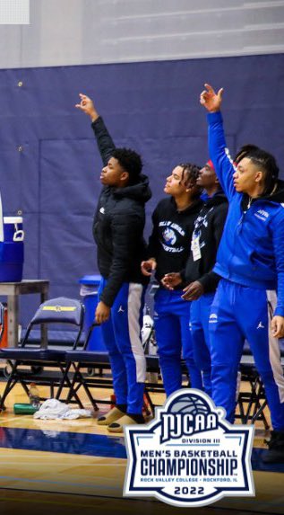 RaheemBriz0's tweet photo. This season was amazing! even though i did not play i was apart of something bigger than basketball and a brotherhood and we did something special this year and I wouldn’t trade this experience for anything in the world…thank you @RCC_BlueDevils for everything! https://t.co/QKkxZxkPcV