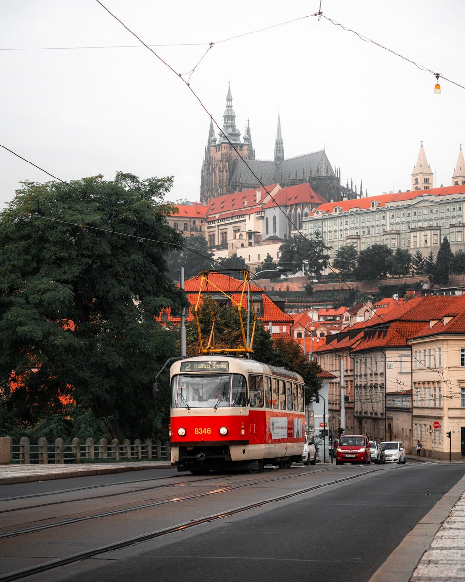 thekosnio's tweet photo. Who also likes trams?
Drop your tram shots 🙌
#streetphotography #nftphotography https://t.co/aOgnfrSsEL