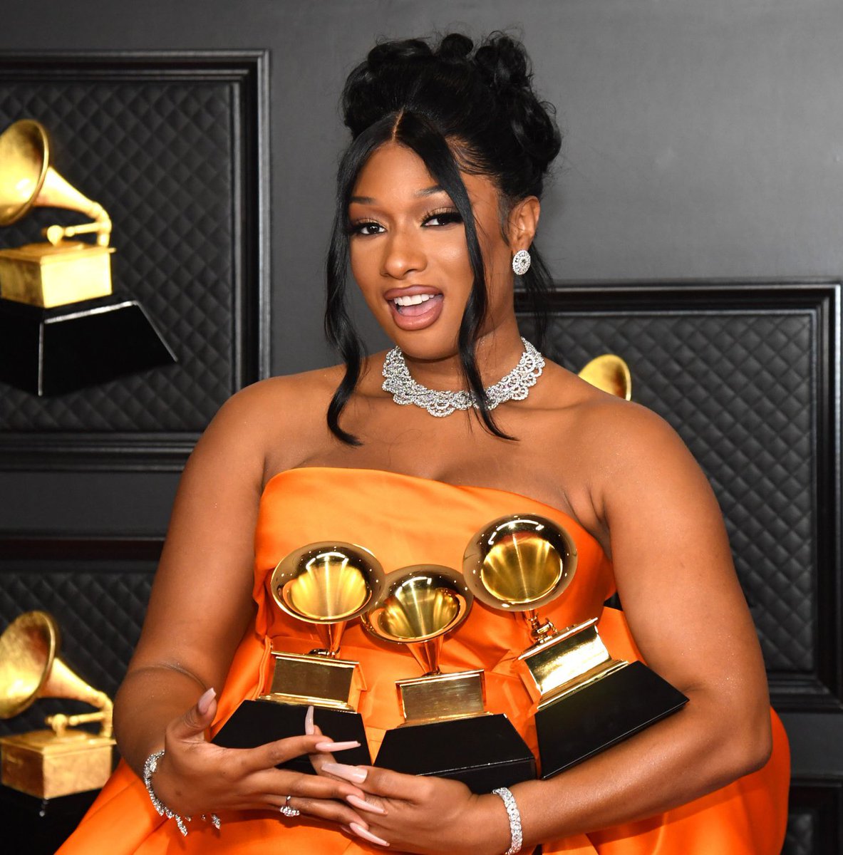 stallionaccess's tweet photo. One year ago today, Megan Thee Stallion attended the 63rd Annual Grammys. She became the first female rapper to win ‘Best New Artist’ since Lauryn Hill in 1999.

Additionally, she took home ‘Best Rap Song’ &amp; ‘Best Rap Performance’ for “Savage” featuring Beyoncé. https://t.co/7FzMcnlCqA