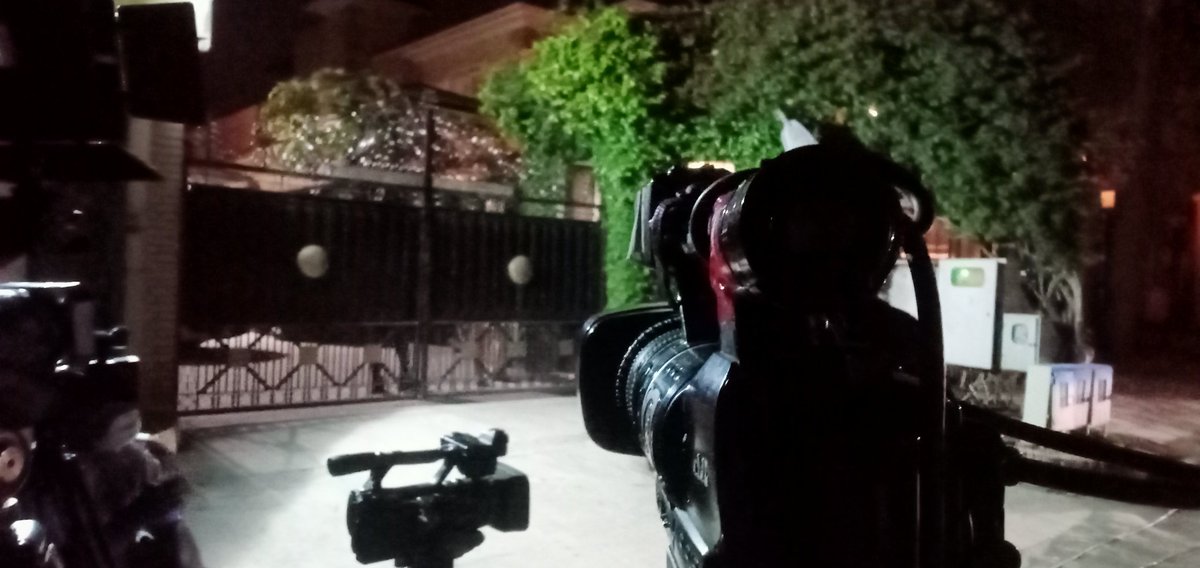 DaudSRajput98's tweet photo. #MQM TEAM REACHED #CHAUDHARY BROTHER'S HOUSE #ISLAMABAD . https://t.co/ZivTKxOYV6