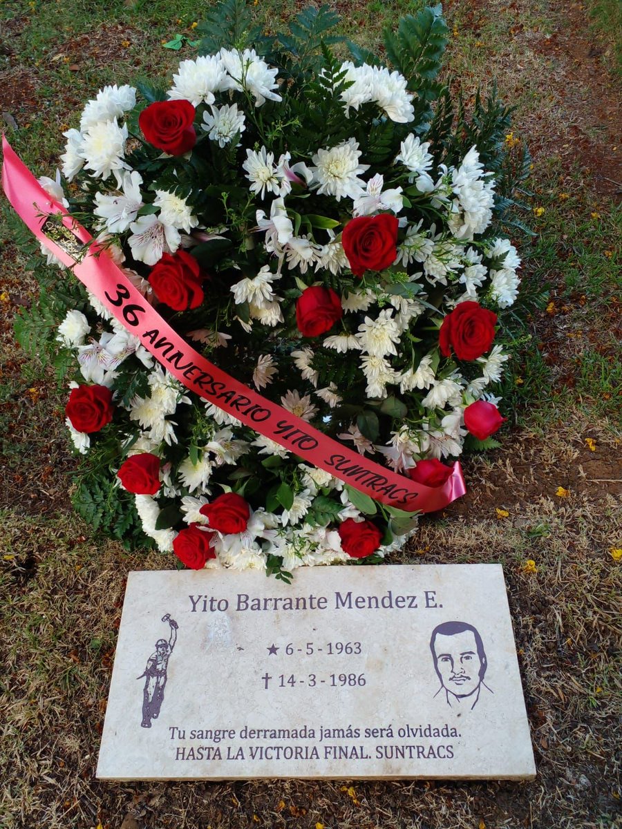 SoyDoralisF88's tweet photo. HONOR Y GLORIA PARA NUESTROS MÁRTIRES YITO BARRANTE R. PRESENTE HOY MAÑANA Y POR SIEMPRE 36 ANIVERSARIO DE TU ASESINATO TU BANDERA SIGUE EN LO MAS ALTO AUN. https://t.co/xIP7wuegcp