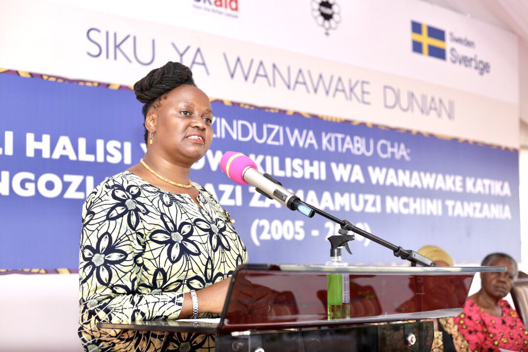 tgnptz's tweet photo. โKwa upande wa sera za vyama vya siasa kuwa na mrengo wa kijinsia, tunajivunia kuwa baadhi ya vyama vya siasa vina sera nzuri zinazo hamasisha wanawake kuwa katika nafasi za uongozi na ngazi za maamuzi ndani na nje ya vyama.โ~Doroth Semu akiwa #TGNP kwenye maadhimisho ya #IWD https://t.co/FZRyzDK2Qv