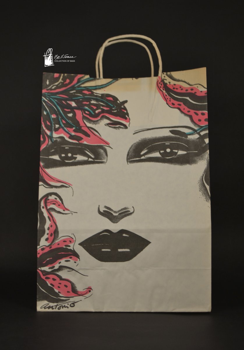 73/365: This striking Bloomingdale's bag from the spring of 1976 features a design from fashion illustrator Antonio Lopez (1943-1987). As was typical of his work, the bag features his first name only in the signature. 