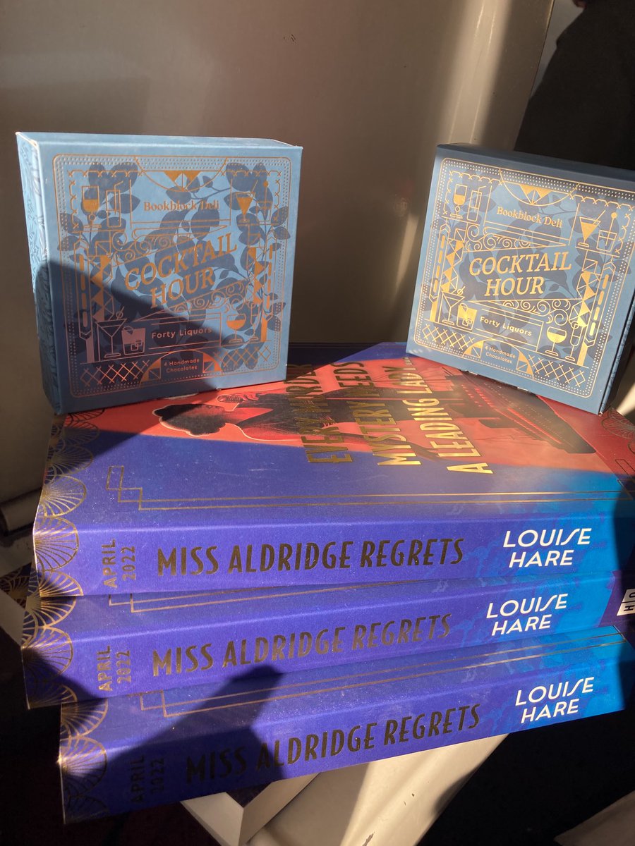 claireebrett's tweet photo. All aboard the Manchester - Birmingham Express for the #MissAldridgeRegrets by β¦@LouRHareβ© #ProofTour π€© Join in for martinis, mystery and murder β¦ this stunning read is out next month π β¦@HQstoriesβ© β¦β¦ https://t.co/kLHaOHiSrR
