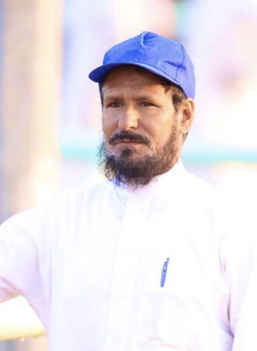 lashak11's tweet image. المدرب القدير محمد بن عيسي الهقص من المدربين المميزين والمجتهدين باجتهادات فرديه اعتلا المنصات مع فوارق النوعيه متي ماوجد الدعم بنوعية جيده اجزم انه لن يفارق المنصات. عرفته عن قرب بالمواضبه في الشغل والحرص علي جياده داخل وخارج المضمار امل دعمه بالخيل فهو  يستحق ذلك.