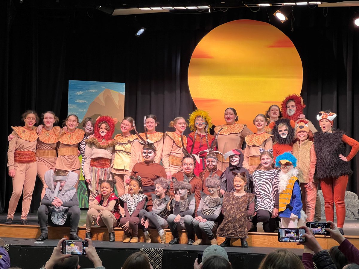 BartlettParks's tweet photo. WOW! A truly amazing show and display of talent by our Youth Musical Theatre as they performed in The Lion King Jr.! #bartlettparks #wecreatefun https://t.co/oExmes6D1l