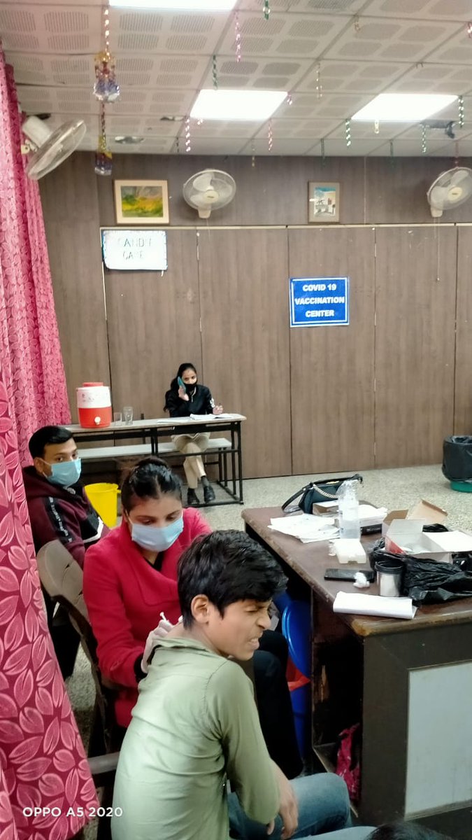 DMCentralDelhi's tweet photo. @DMCentralDelhi @DLCWCENTRAL WWO @anu_radha__ organized special vaccination camps for 15-18 yrs of children for 2nd dose at DMRC Children Home, Tis Hazari

#delhiFightsCorona
#CentralDelhiFightsCorona https://t.co/cThBlmaqih