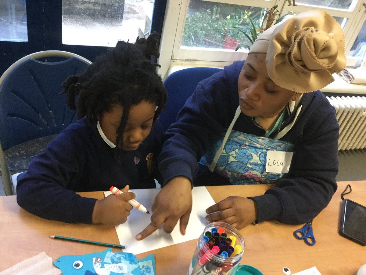 henryfawcettpri's tweet photo. It has been a delight to restart our weekly @Literacy_Trust #EarlyWordsTogether sessions this term 📚.
Thanks to @HydeHousing and @OvalLearning for enabling us to build a supportive network for, and between, our parents 🙌🏽 https://t.co/Jw4PKwSfu1