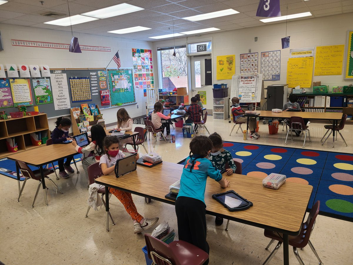 Robbinsdtes (@robbinsdtes) on Twitter photo We are using the skills you taught us @MrIvoryTRT we love Scratch jr!!! <a href="/DTESPrincipal/">Jeff Joseph</a> We are using the skills you taught us @MrIvoryTRT we love Scratch jr!!! <a href="/DTESPrincipal/">Jeff Joseph</a>