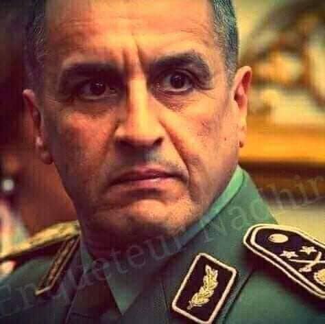 bundes42dz's tweet photo. سيعود قريبا في منصب جديد مرحبا https://t.co/dsg3oCupLh