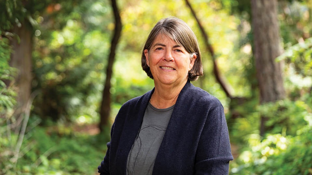 Special shout out to Bonnie Leadbeater (Psychology emeritus) for championing the <a href="/witsprograms/">WITS Programs</a> research to prevent bullying. Congrats on the @UVic REACH Award 🏆David H. Turpin 🏅Gold Medal for Career Achievement in #Research! 👏 👏 👏 ow.ly/lsfU50HXSyC