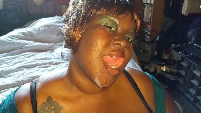 Good morning Goo Givers, I woke up to some video sales this morning. A big 🍆wet 💦💦 thank you to all my<a href="/tag/eastermonday"class="tags"><span>#eastermonday</span></a><a href="/tag/stayhome"class="tags"><span>#stayhome</span></a><a href="/tag/covid%E3%83%BC19"class="tags"><span>#covidー19</span></a>