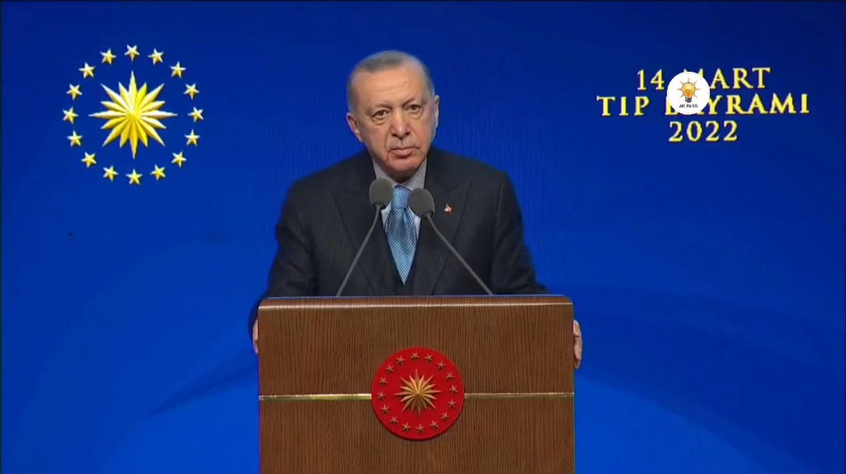 Hastamı dikkatlice dinleyip
Tanısını koydum!