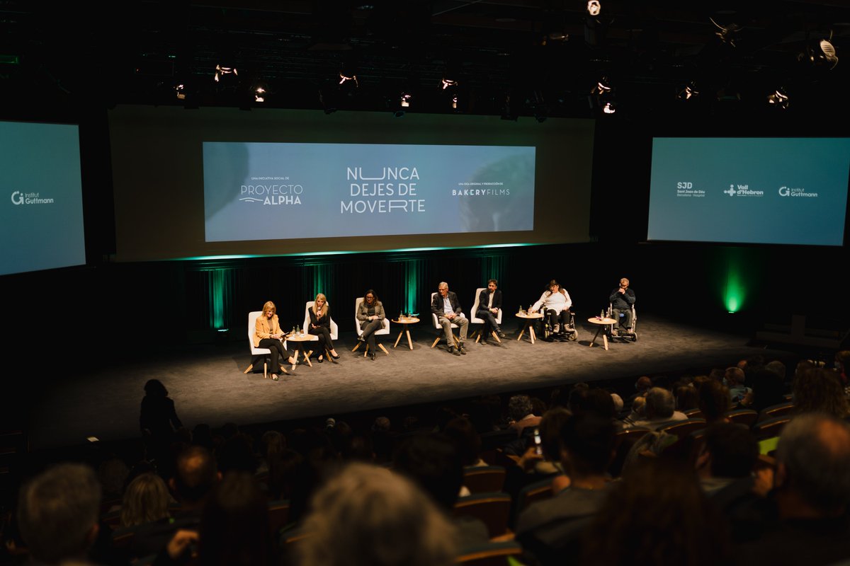 BakeryGroup's tweet image. La semana pasada estrenamos el documental Nunca Dejes de Moverte.
Queremos agradecer a todos los que han hecho posible el documental y en especial a @proyectoalpha.
Muchas gracias a los asistentes y recuerda: ¡Nunca Dejes de Moverte!

#ProyectoAlpha #BakeryFilms #BakeryGroup