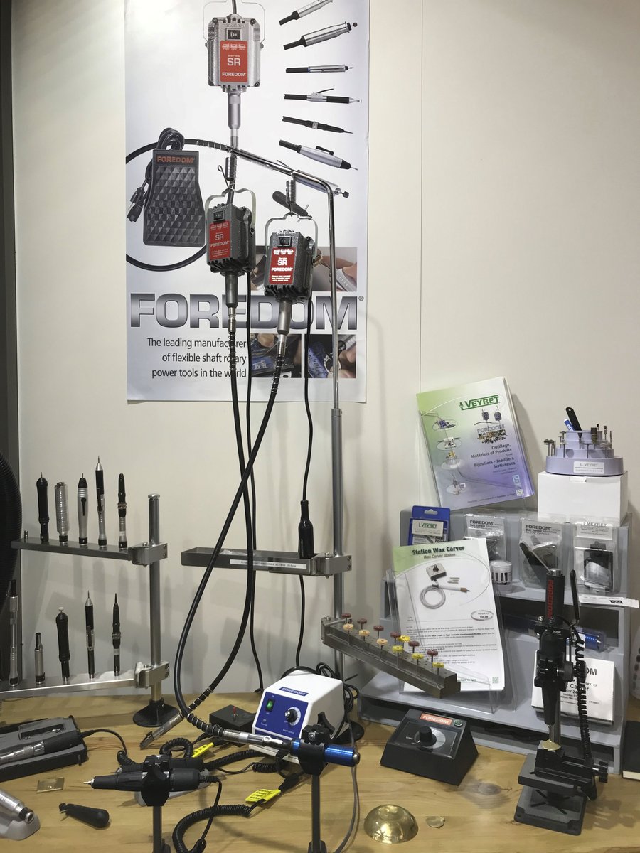 ForedomElectric's tweet photo. One of our Dealers, Veyret will have some amazing things on display at the @Vicenzaoro show in Italy this year! Check out their display at Pavilion PAD 9 T-GOLD - Stand 214! March 17-21!
#foredom #tradeshow #vicenzaoro #jewlerydesign #italytradeshow #jewlerytradeshow https://t.co/LQXreTvQoN